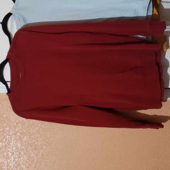 crewneck sweatshirts bundle - Picture 2 of 7